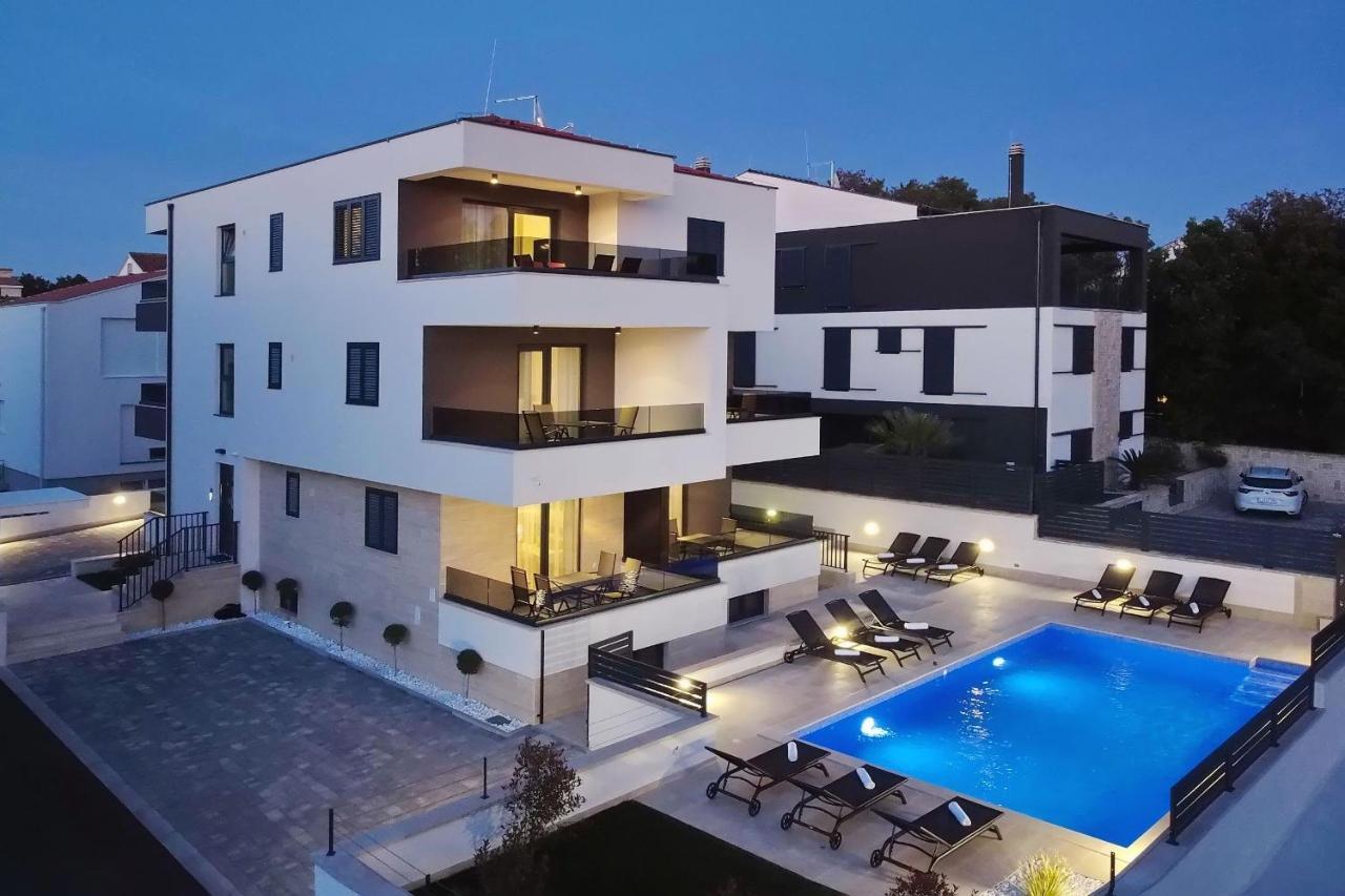 Villa Ankora 2 With Heated Pool Біоград-на-Мору Екстер'єр фото